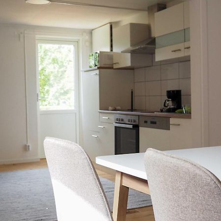 Komplett Laegenhet Med Sjoeutsikt Malmon ภายนอก รูปภาพ