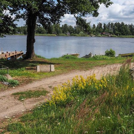 Komplett Laegenhet Med Sjoeutsikt Malmon ภายนอก รูปภาพ